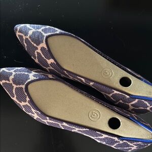 NWT Rothy's Violet Giraffe Women's Shoes